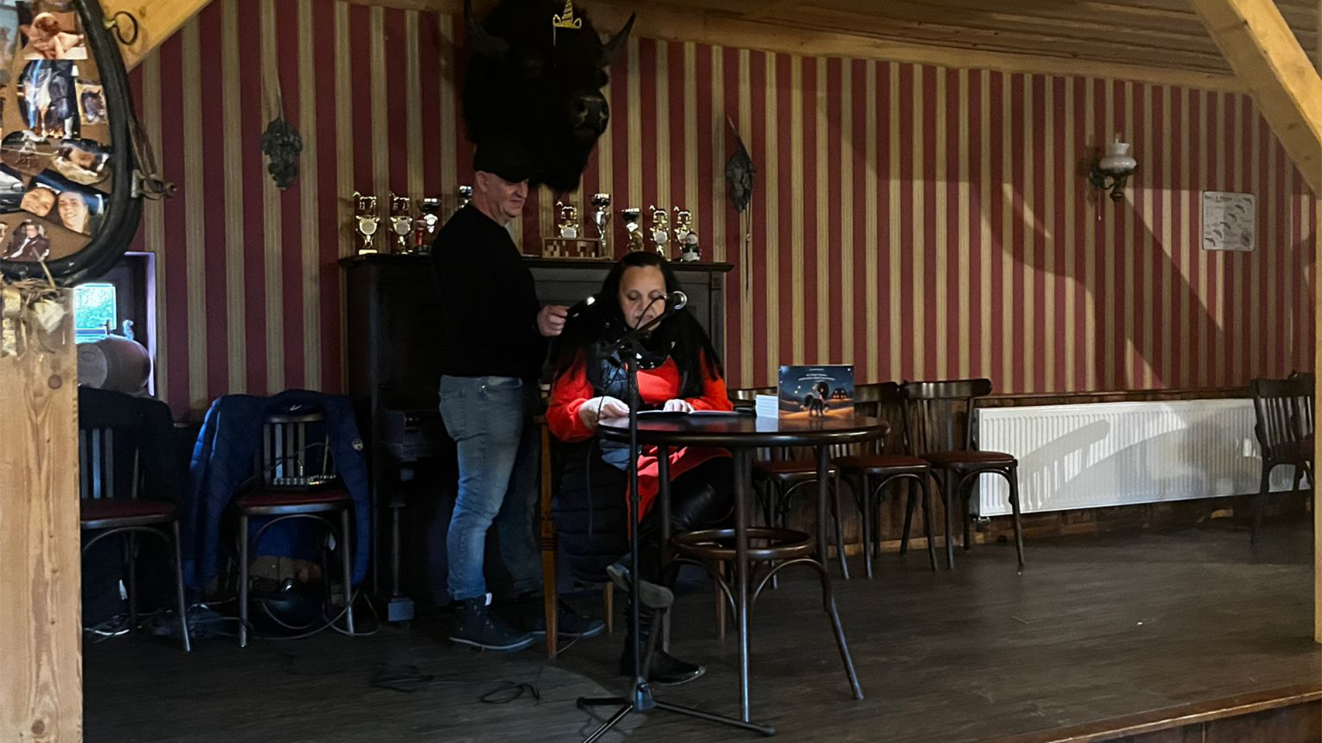 21b10566-3aa6-460e-9c94-d3794e21729f