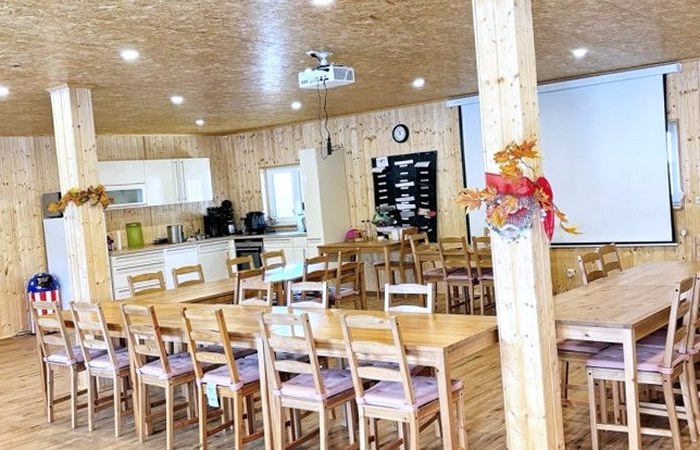 Seminar room overview